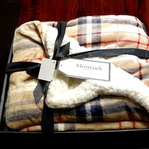 Plaid Montauk Velvet Berber Throw